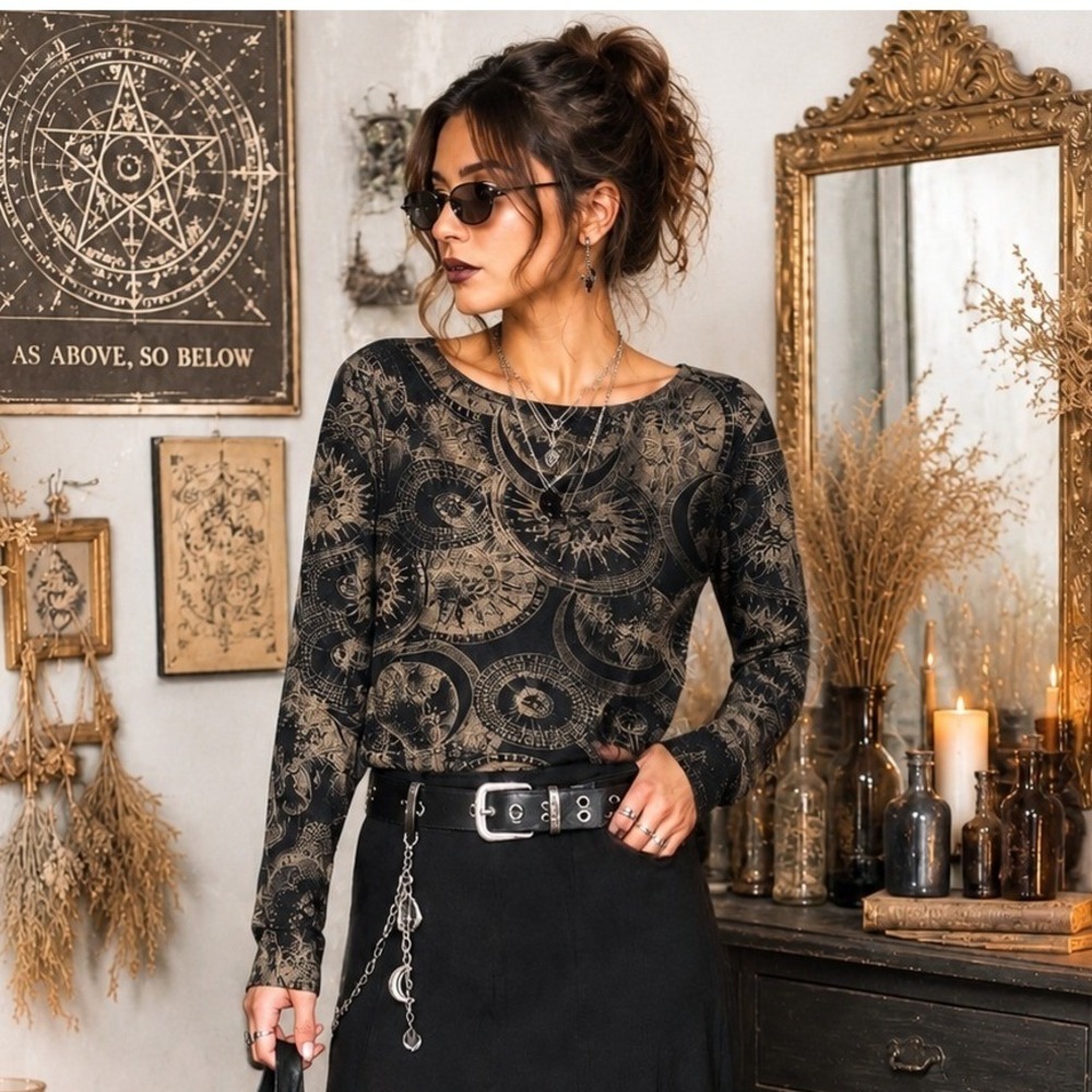 Frazier Lawrence Celestial Zodiac Print Top Black Gold Sun Moon Dark Academia M